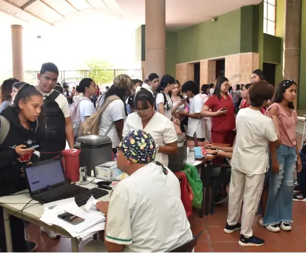 Jornada de Vacunación para Estudiantes del área de la Salud